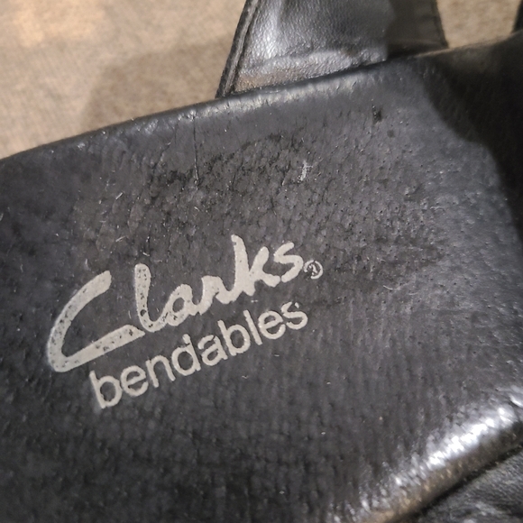 Clarks Bendables Black Wedge Sandal size 9 - Picture 10 of 12